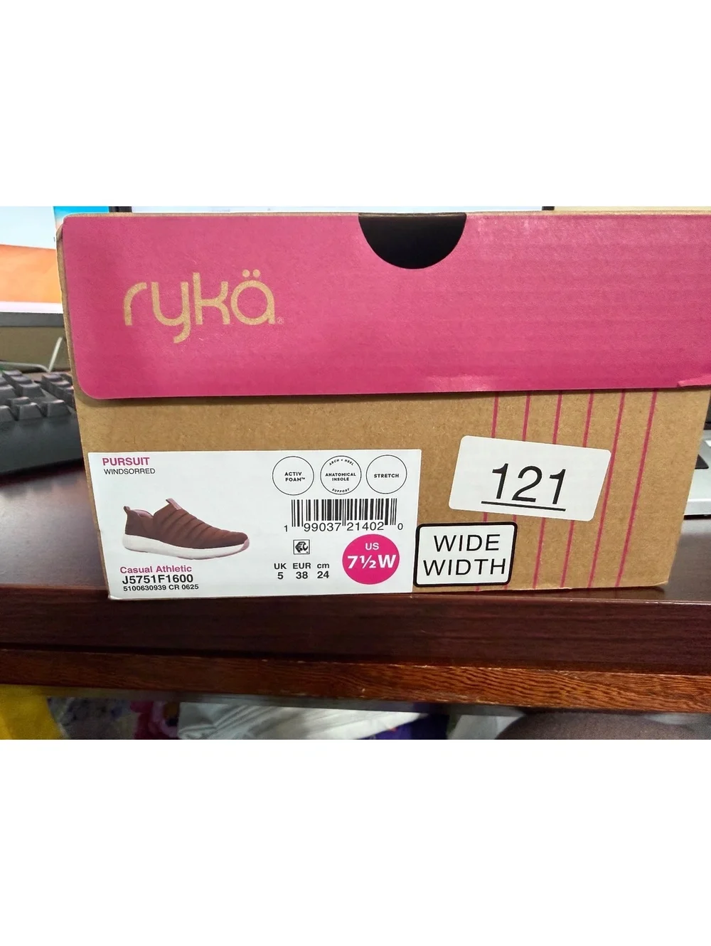 Ryka Pursuit Women's Fashion Sneakers Windsor Red Size 7.5 W NIB